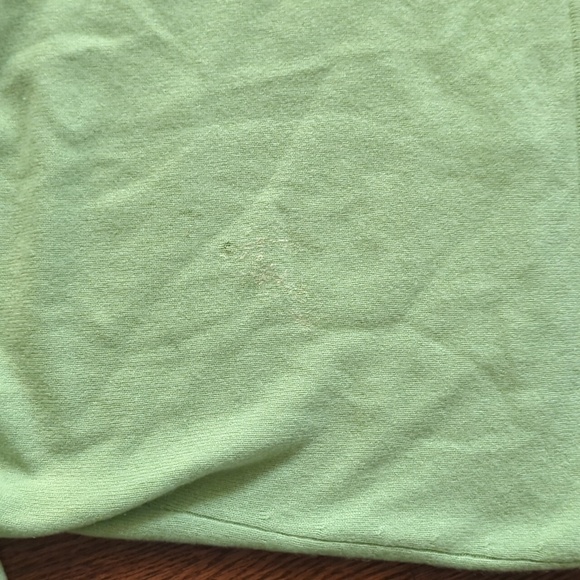 Green cashmere V-Neck Sweater  sz L - Picture 3 of 6